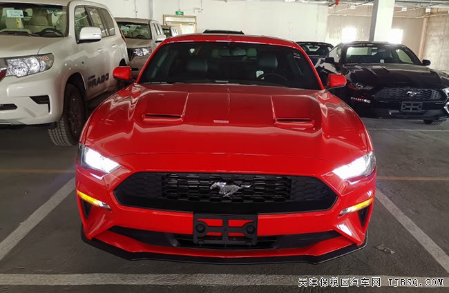 2019款福特野马加规版P版 18轮/LED大灯/真皮现车30.5万