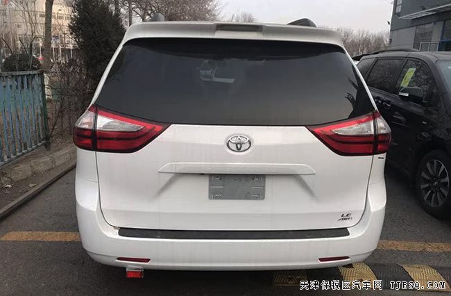 2019款丰田塞纳3.5L四驱版 经典商务MPV优惠巨献
