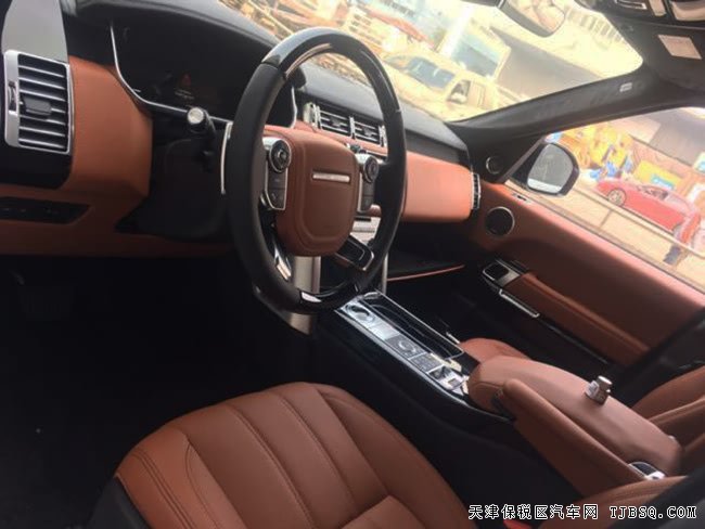 2017款路虎揽胜3.0T柴油创世加长版 现车127万优惠酬宾