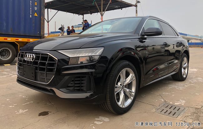 19款奥迪Q8加规版 21轮/S-line包/环影/全景现车80.5万