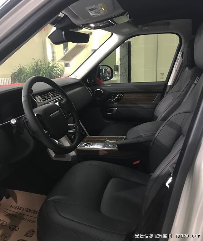 2018款路虎揽胜3.0T皇家一号加长版 HSE/22轮现车202万