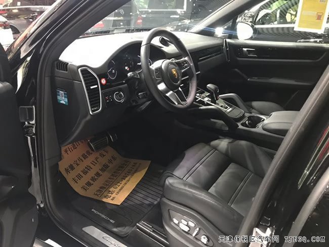 2019款保时捷卡宴2.9T S加规版 大豪华包/19轮现车100万