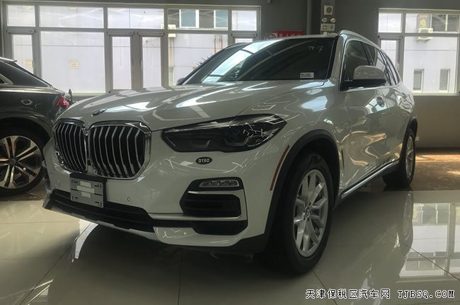 19款宝马X5美规版 主动驾辅辅助/全景/19轮现车65.5万