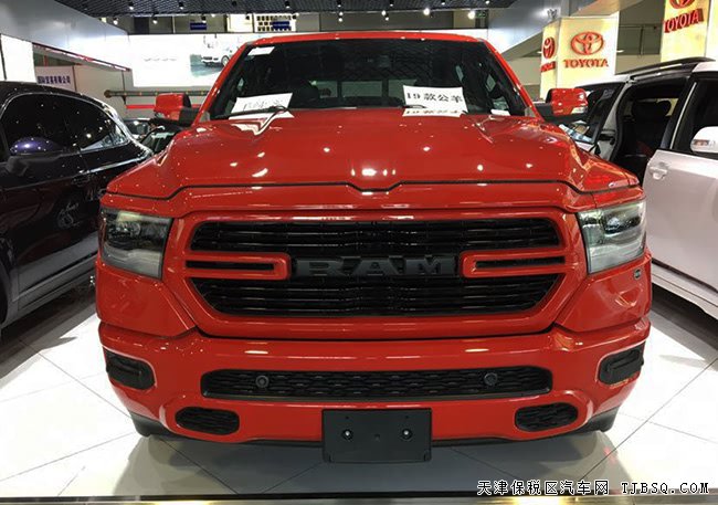 2019款道奇公羊5.7L运动版 20轮/真皮/二级包现车42万