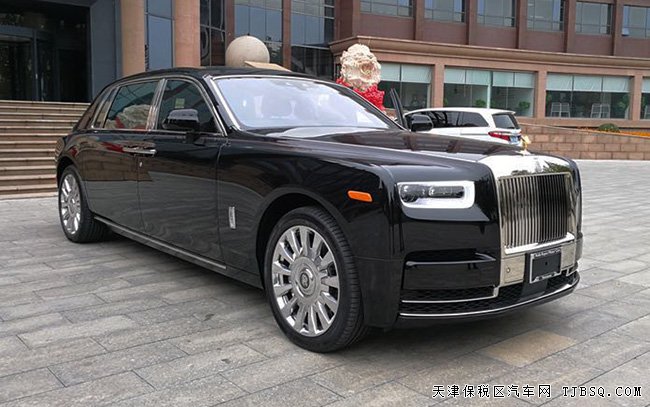 18款劳斯莱斯幻影6.7L加规版 22轮/航空座椅现车1090万