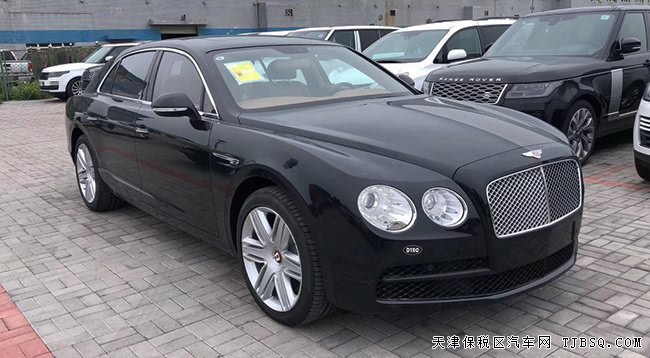 18款宾利飞驰V8S欧规版 20轮/天窗/电吸门现车238万优享