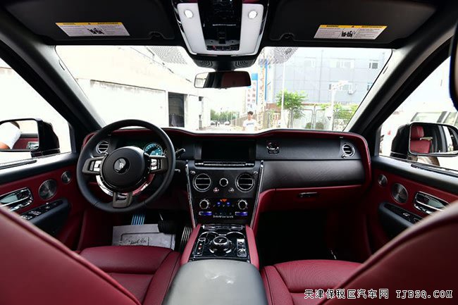 2019款劳斯莱斯库里南6.7T加规版 豪华SUV震撼让利