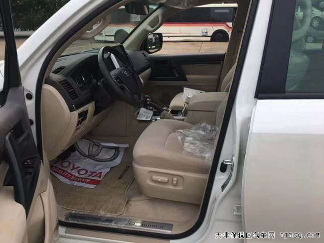 2019款丰田酷路泽4000中东版 陆巡4.0L优惠乐享