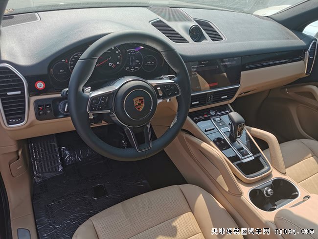 2019款保时捷卡宴3.0T美规版 19轮/全景天窗现车81.5万