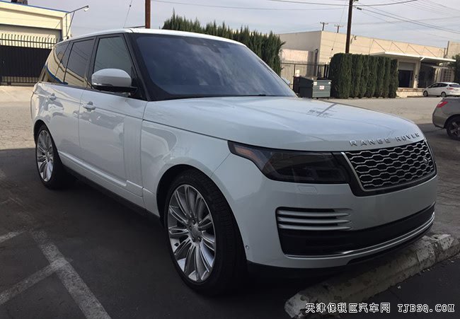 19款路虎揽胜3.0T行政汽油版 22轮/HSE包现车114万优选