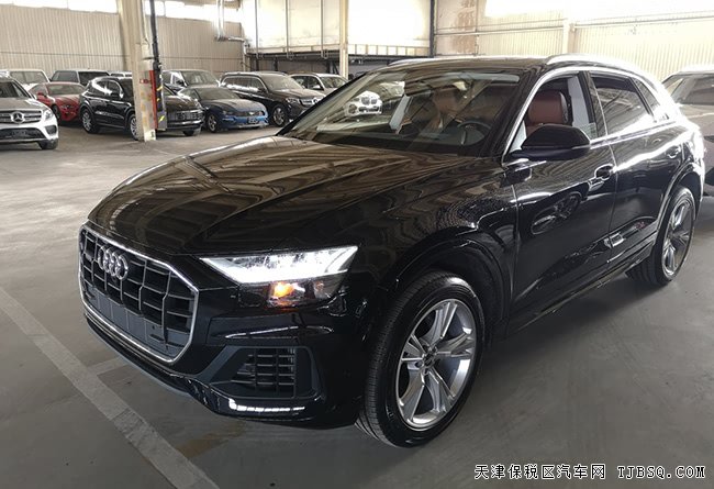 2019款奥迪Q8加规版 21轮/BO音响/矩阵LED大灯现车83万