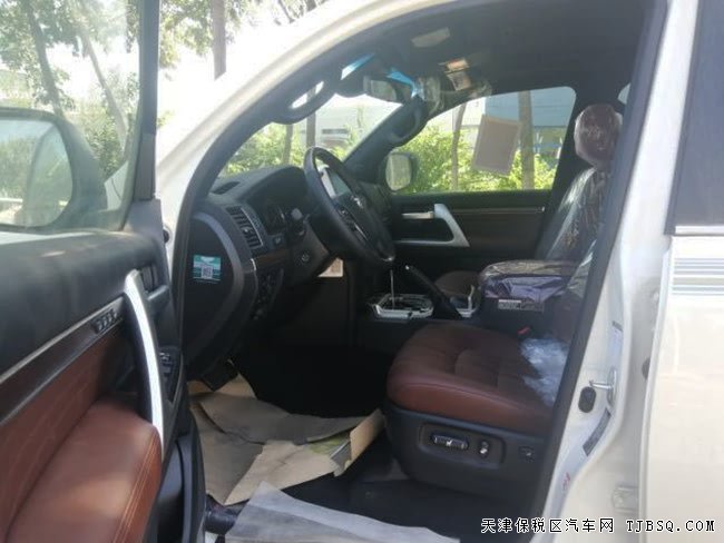 19款丰田酷路泽5700中东版 20轮/遥启/大包围现车126万