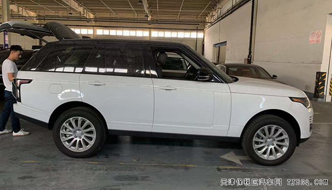 19款路虎揽胜3.0T行政版 HSE/视觉包/黑撞顶现车114.5万