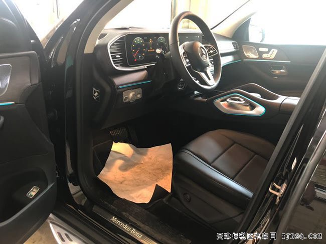 2020款奔驰GLE450加规版 3.0T运动SUV现车优惠促