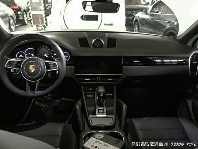平行进口保时捷卡宴加规版3.0T 19款现车优惠起航