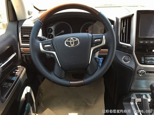 2019款丰田酷路泽5700中东版 平行进口车尽享极致