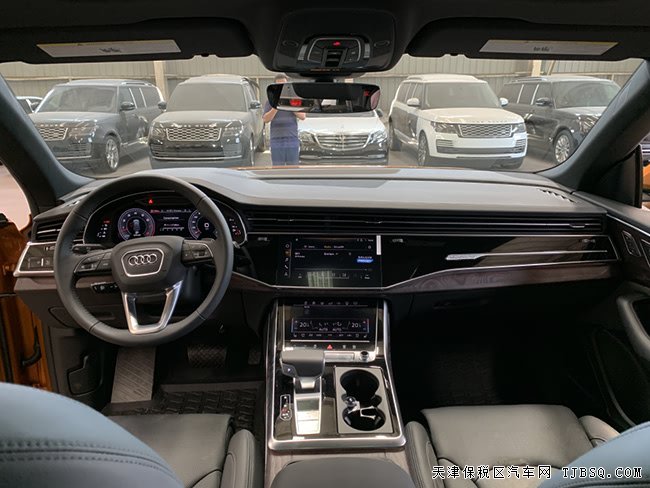 19款奥迪Q8加规版 BO音响/22轮/夜视/s-line包现车93万