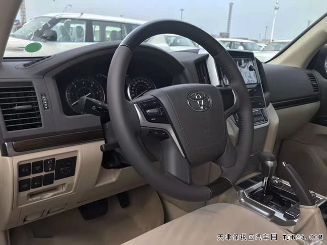 2019款丰田酷路泽4500中东版 18轮/8气囊/天窗现车102万