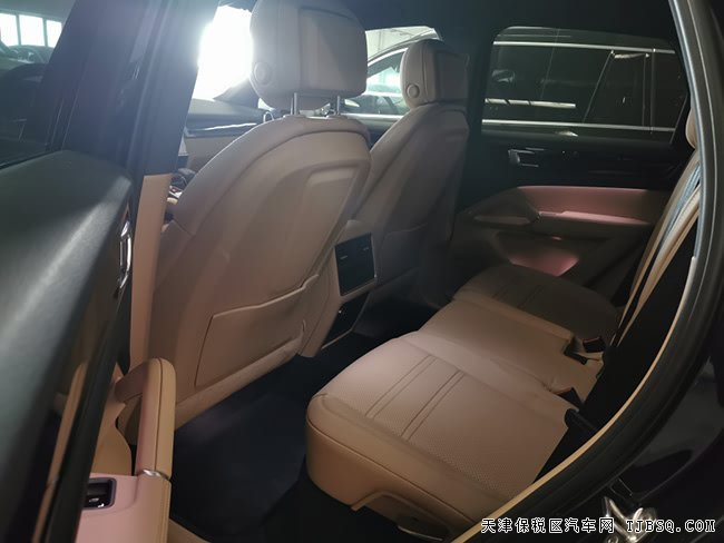 2019款保时捷卡宴加规版SUV 豪华包/20轮现车85万优享