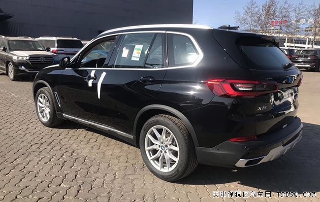 平行进口车19款宝马X5中东版 保税区现车优惠促