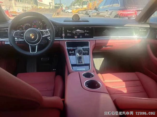 2019款保时捷Panamera4S加规版 21轮/大豪华包现车150万
