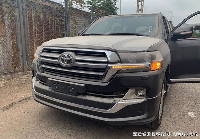 19款丰田酷路泽4000中东版 20轮/七座/包围现车76.5万