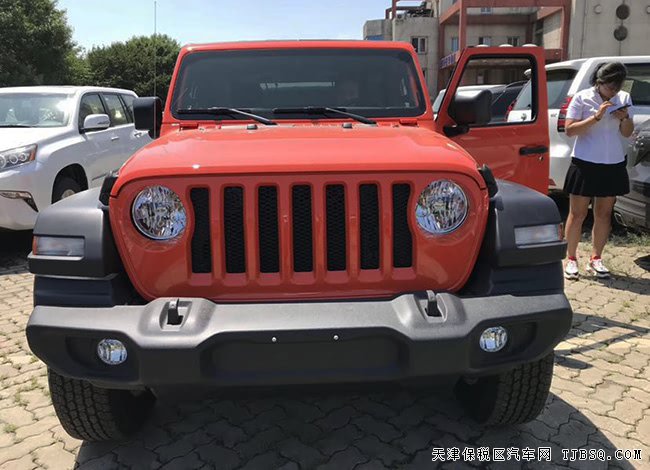 2019款JEEP牧马人加规版 科技包/便利包/后差现车42.5万