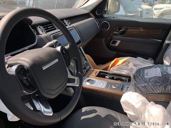 2019款路虎揽胜3.0T行政版 20轮/二代/电吸门现车107万