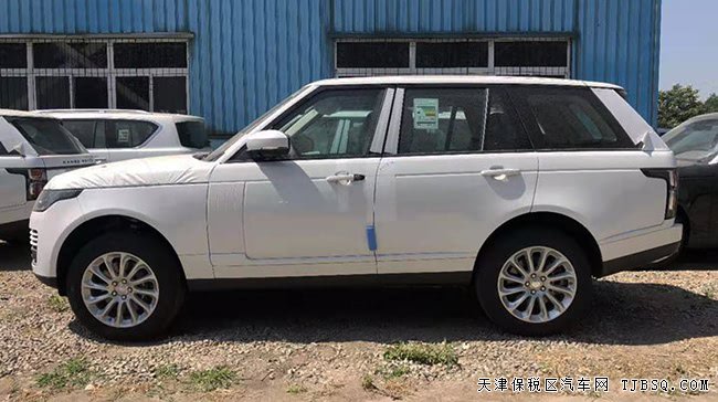 2019款路虎揽胜3.0T行政版 20轮/二代/电吸门现车107万