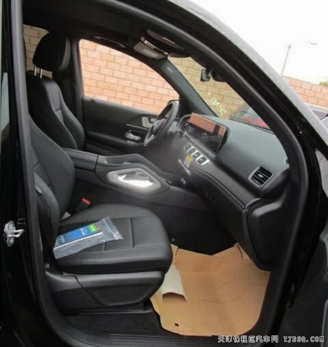 20款奔驰GLE350美规版 豪华包/19轮/全景天窗现车67万