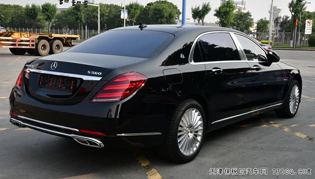 2019款奔驰迈巴赫S560美规版 豪华座驾港口尊享