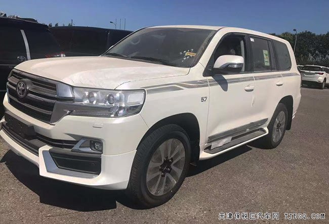 2019款丰田兰德酷路泽5700中东版 现车魅力呈现