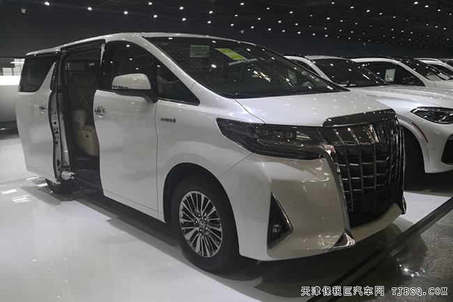 2019款丰田埃尔法2.5L双擎版 豪华MPV震撼来袭