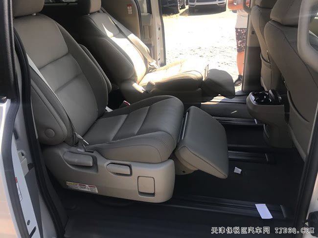 2020款丰田塞纳XLE墨西哥版 真皮/18轮/天窗现车46.5万