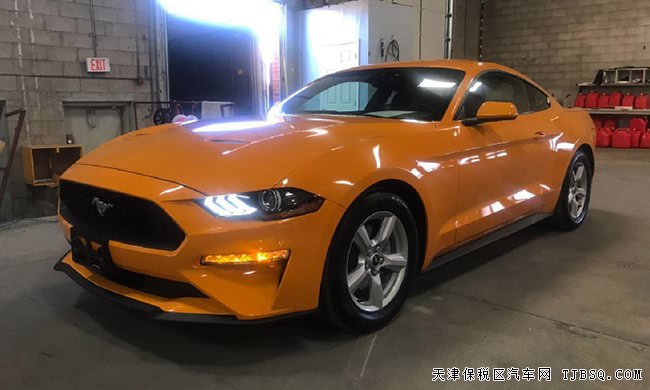 平行进口19款福特野马2.3T加规版 17轮/氙灯现车28.8万