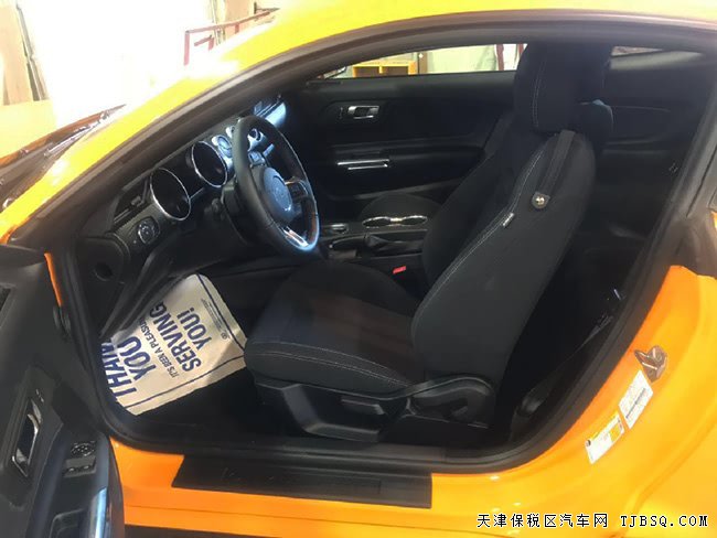 平行进口19款福特野马2.3T加规版 17轮/氙灯现车28.8万