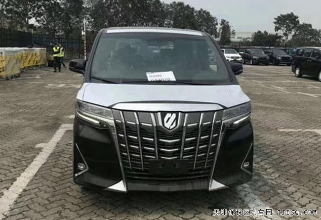 2019款丰田埃尔法3.5L两驱顶配版 18轮/双天窗现车103万