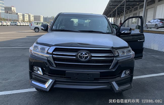 19款丰田酷路泽5700中东版 GTS包围/KDSS/20轮现车110万