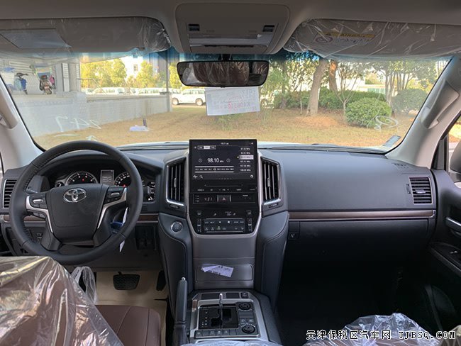 19款丰田酷路泽5700中东版 GTS包围/KDSS/20轮现车110万