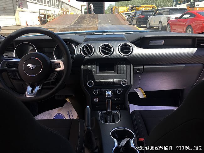 2019款福特野马2.3T加拿大版 独立后悬/17轮现车26.8万