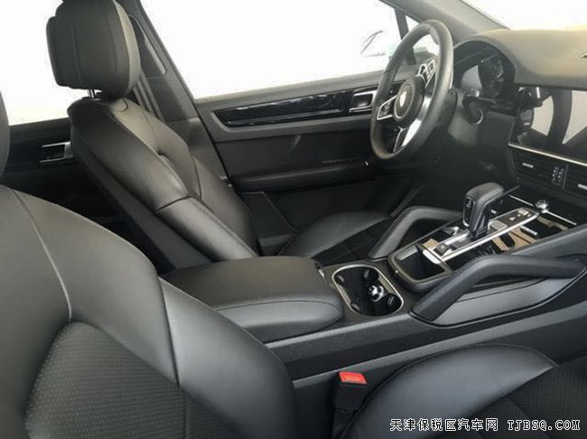 2019款保时捷卡宴3.0T美规版 19S轮/全景天窗现车81万