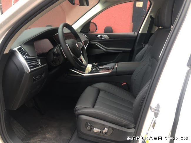 2019款宝马X7美规版 21轮/寒冷包/停车辅助包现车90万