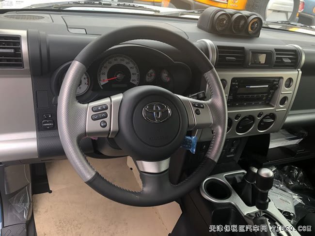 2019款丰田FJ酷路泽中东版 17轮/气泵/双油箱现车42.5万