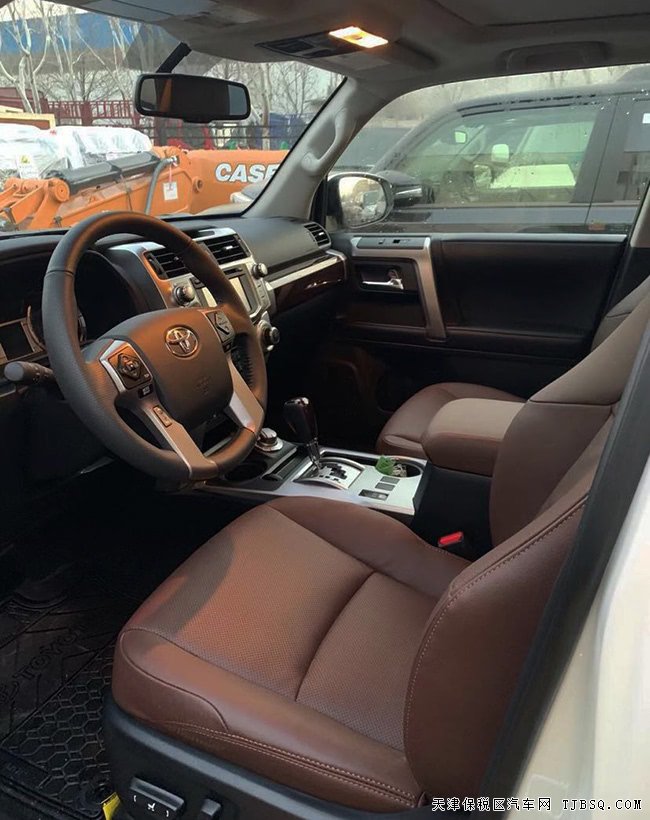 19款丰田超霸4.0L加规版 7座/20轮/JBL音响现车54.3万