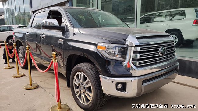 19款丰田坦途1794加规版 20轮/天窗/自适应巡航现车50万