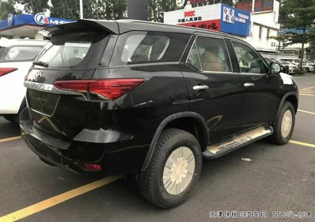 2019款丰田穿越者2700中东版 保税区现车优惠购