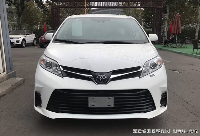 2020款丰田塞纳3.5L四驱版 18轮/电动门/雷测现车48.3万