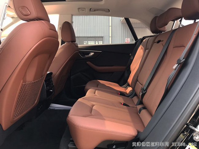 2019款奥迪Q8加规版 21轮/BO音响/矩阵LED大灯现车82万