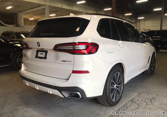 平行进口19款宝马X5M加规版 M运动包/大豪华包现车77万