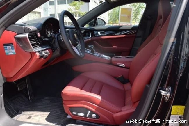 2018款保时捷Panamera4S加规版 21轮/驾辅包现车158万